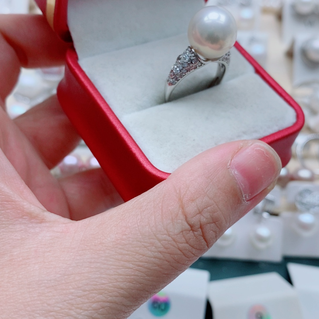 低***5吊坠(赠链)银S925镶嵌淡水珍珠