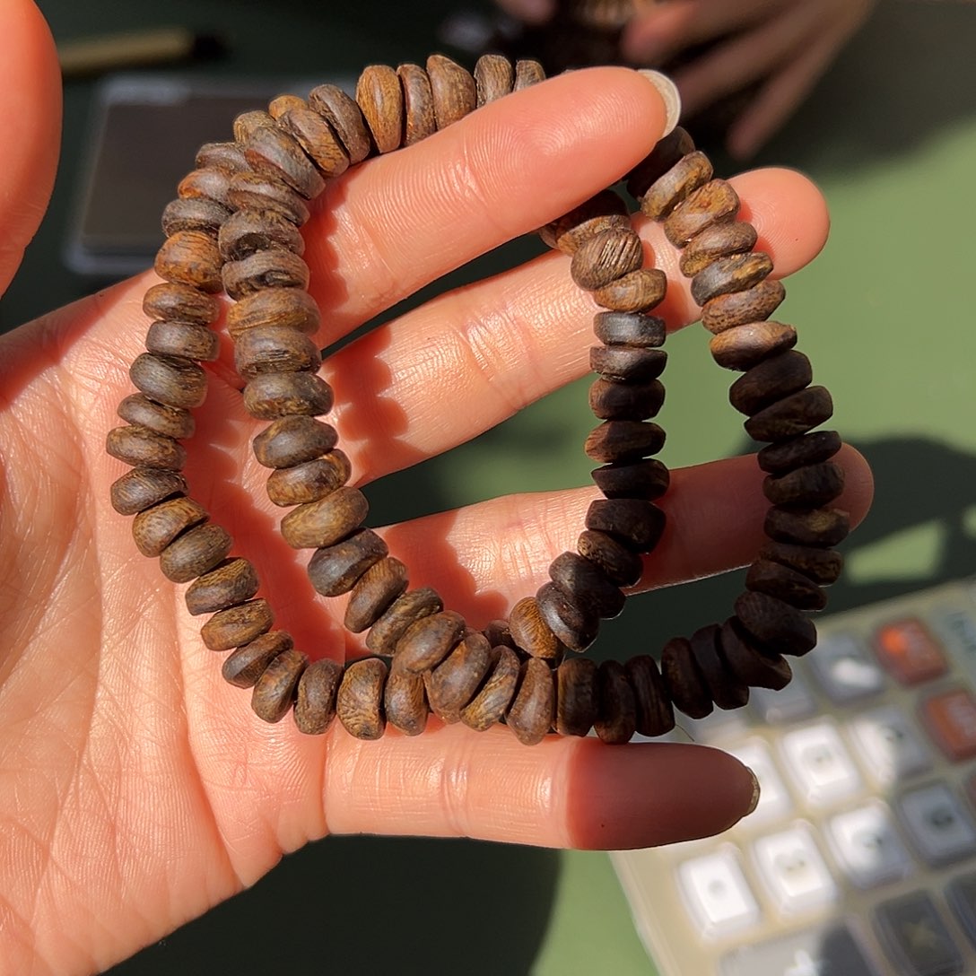 沉香手串树丁沉水10克0.9多样性发一条