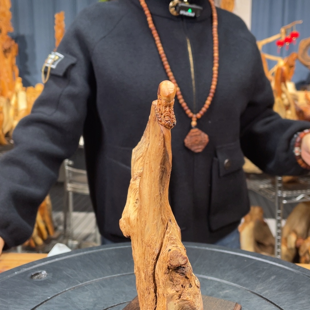 柏木（崖柏）随型摆件