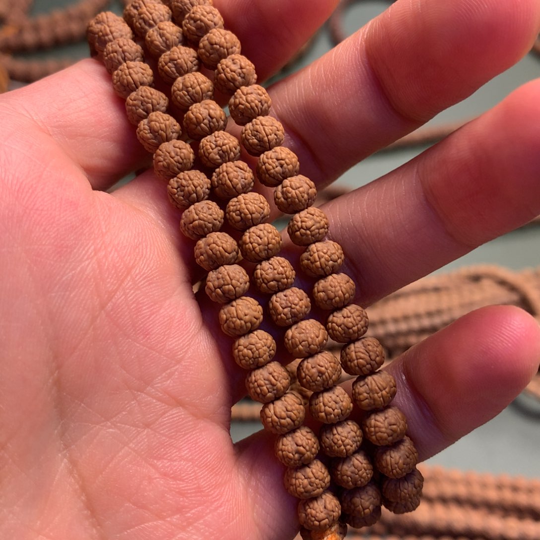 金刚菩提吊坠6.8mm毒药梅花龙鳞小金刚108