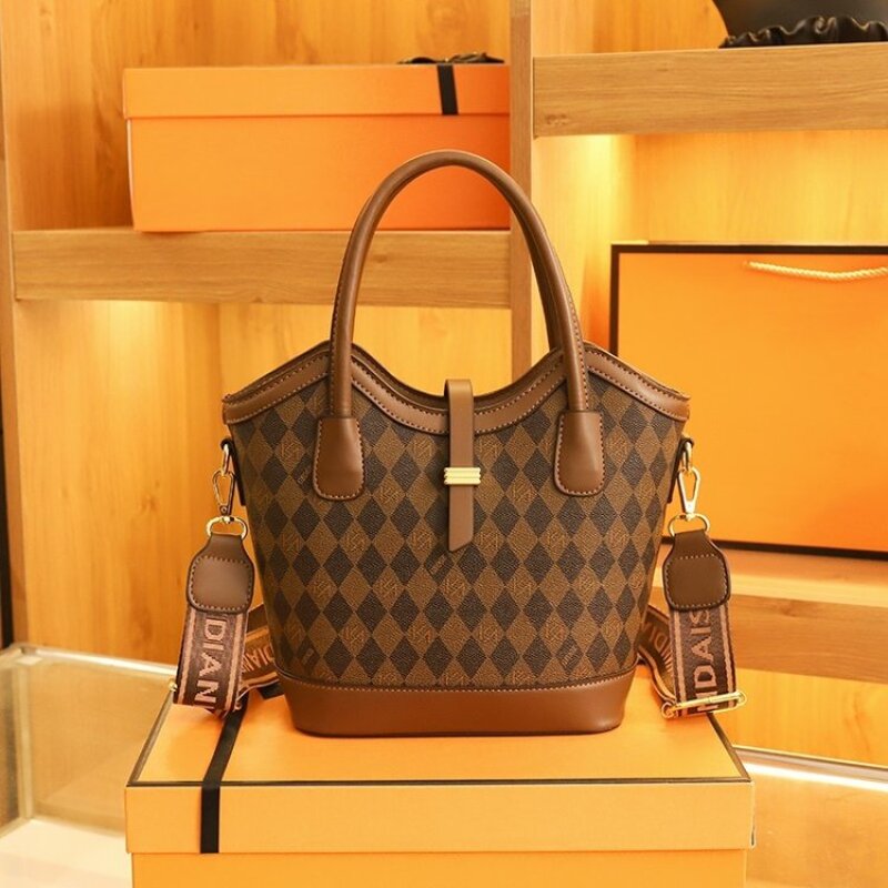 【长30宽12高23】新款百搭简约时尚高档斜挎包530