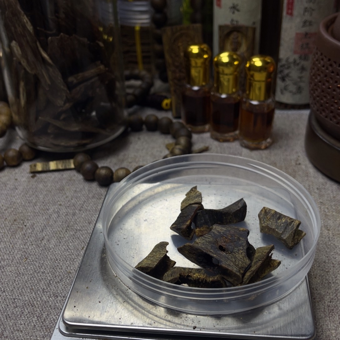香料10克沉水收藏级透顶绿奇楠