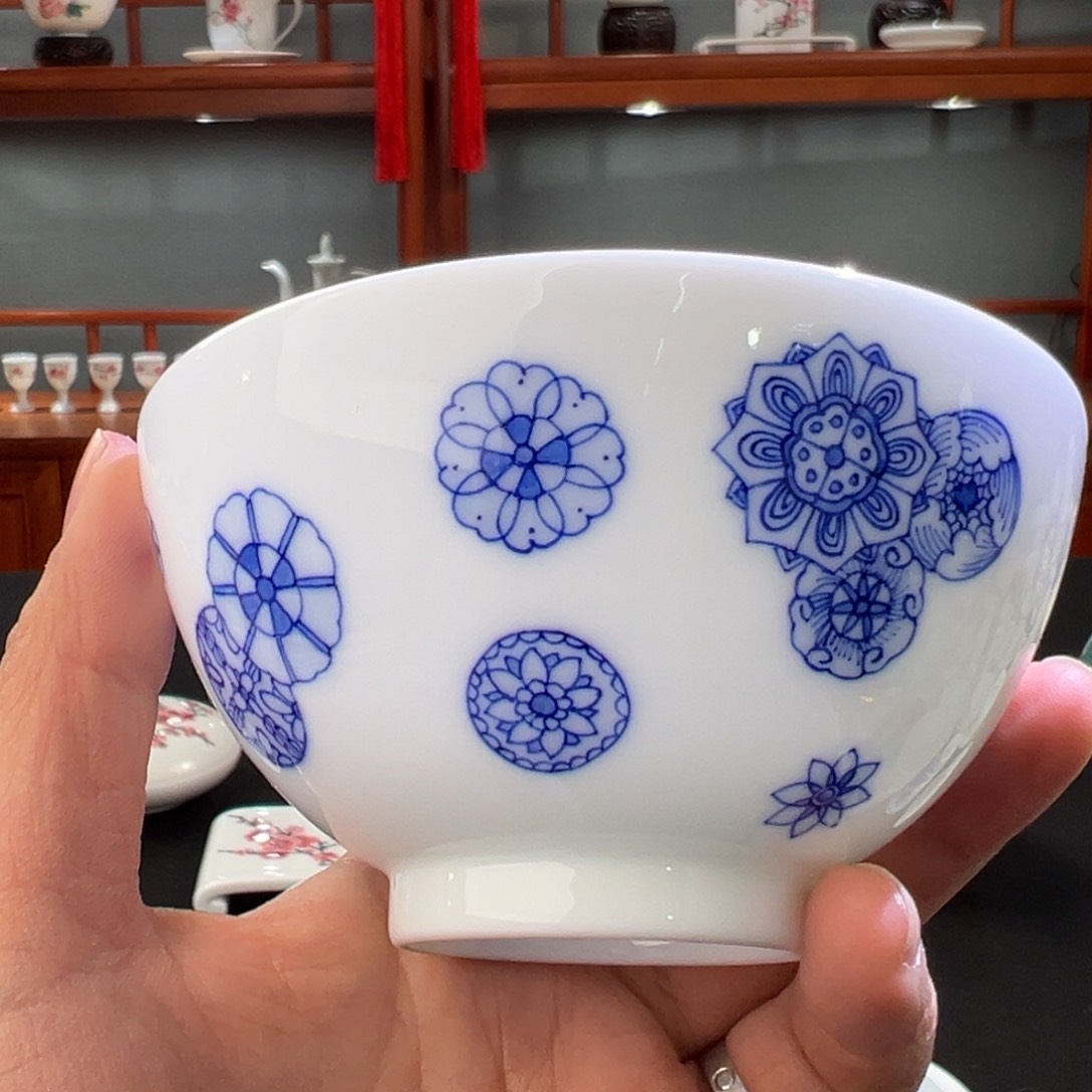 青花皮球花主人杯