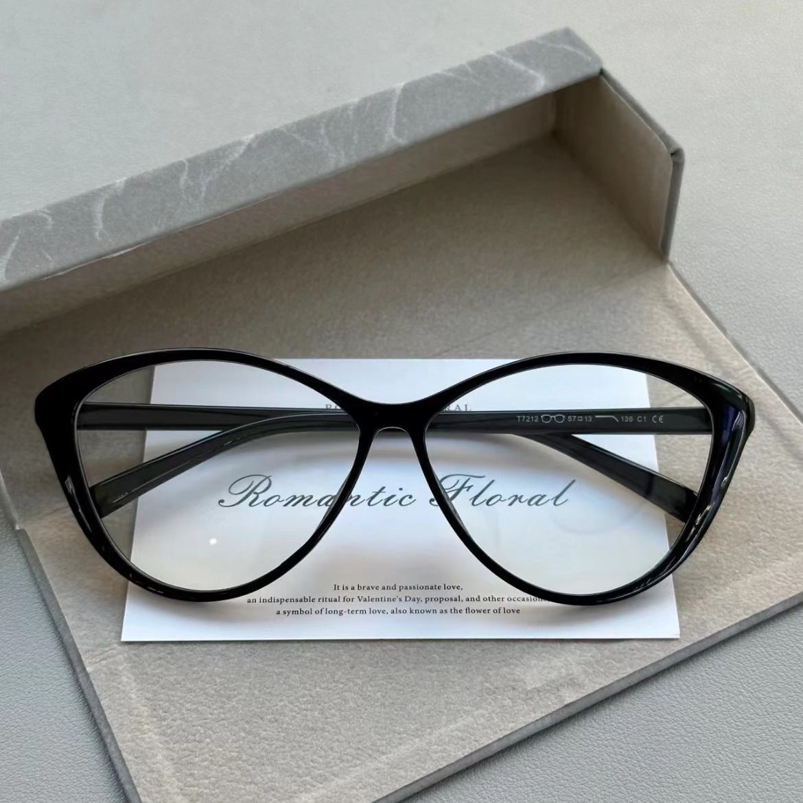 韩版茶色超轻三角猫眼近视眼镜欧美辣妹女素颜学生复古蓝光平光镜