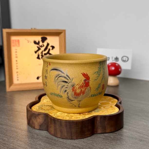紫砂付仕文宜兴原矿黄金段金鸡报喜彩绘公鸡主人杯200ml