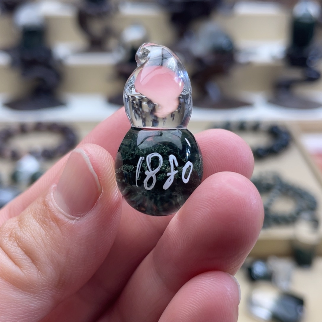 水晶吊坠(不含链)未镶嵌