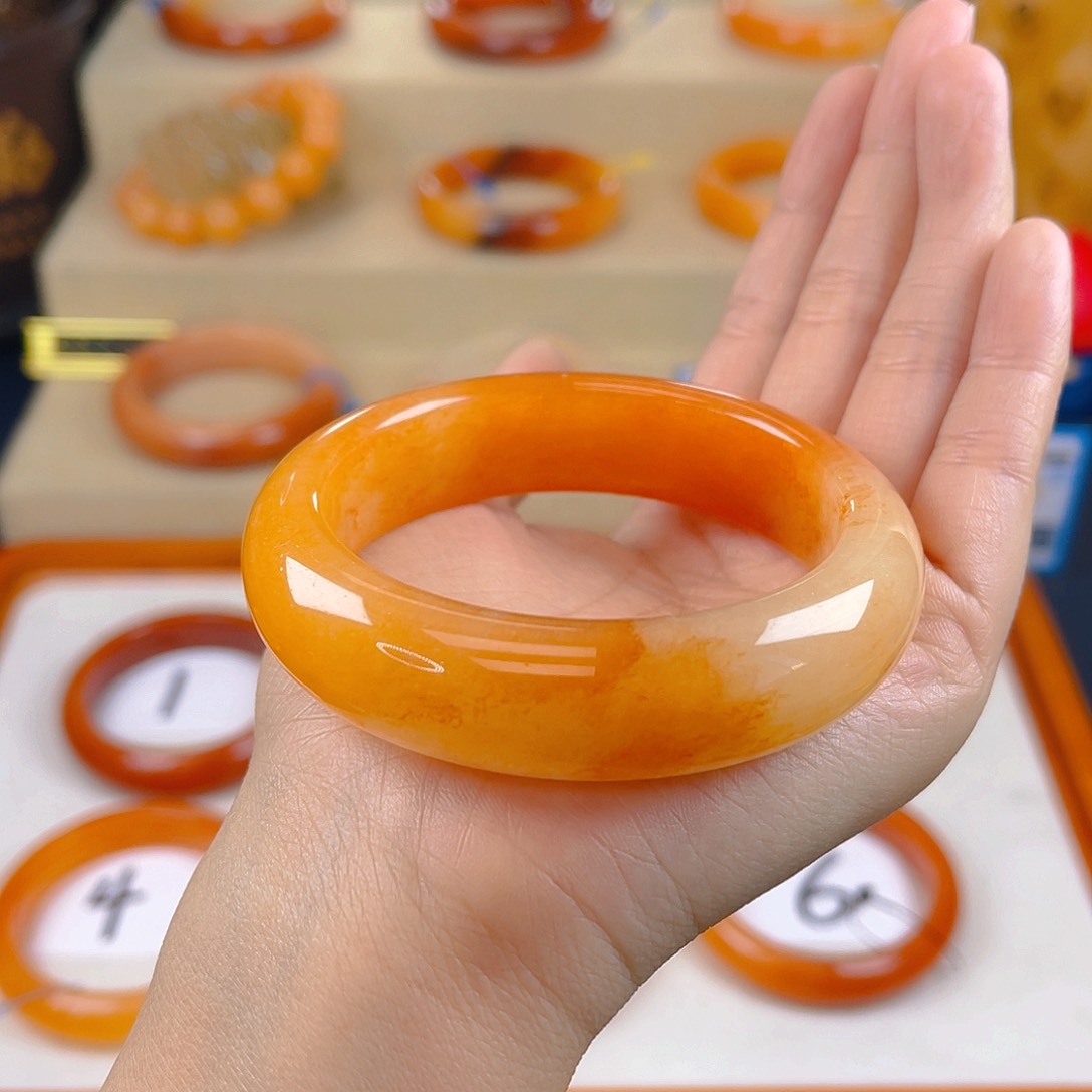 非金属无幸****歌茄山老油料55圈口