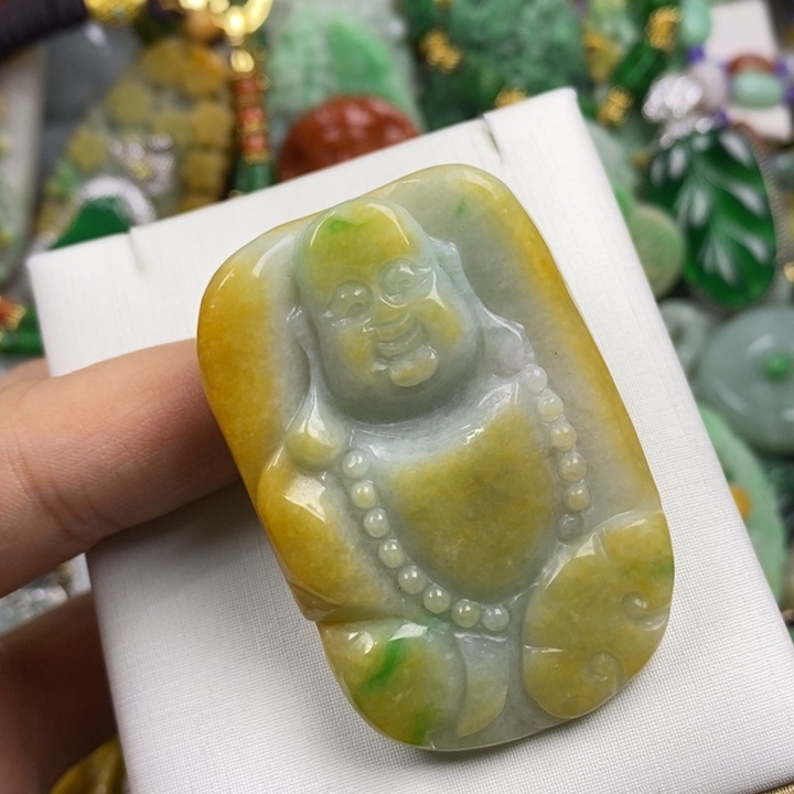翡翠未镶嵌吊坠(赠链)