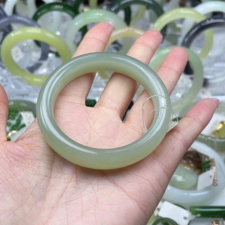 和田玉手镯50.8未镶嵌