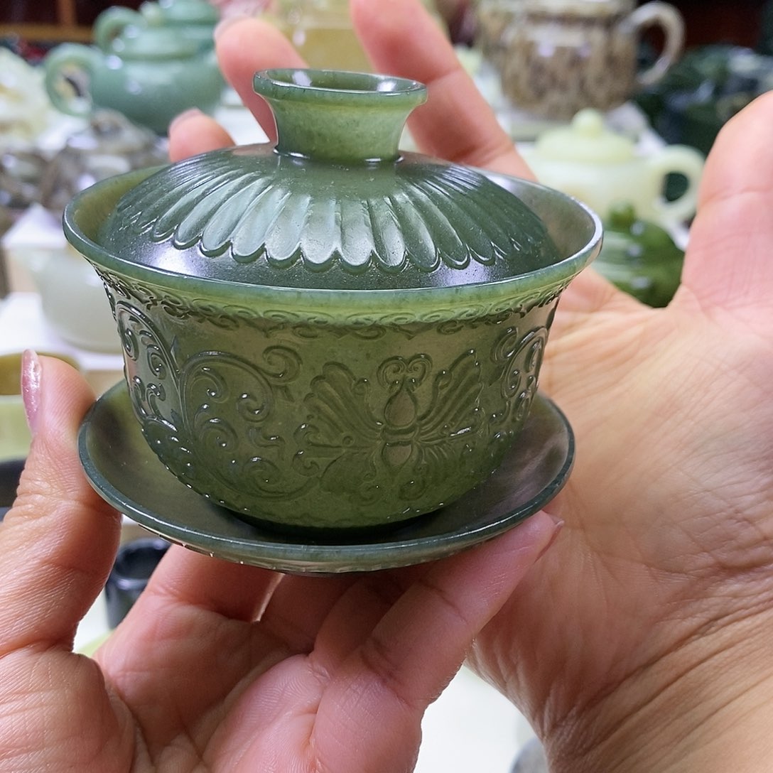 和田玉盖碗未镶嵌⇞****?