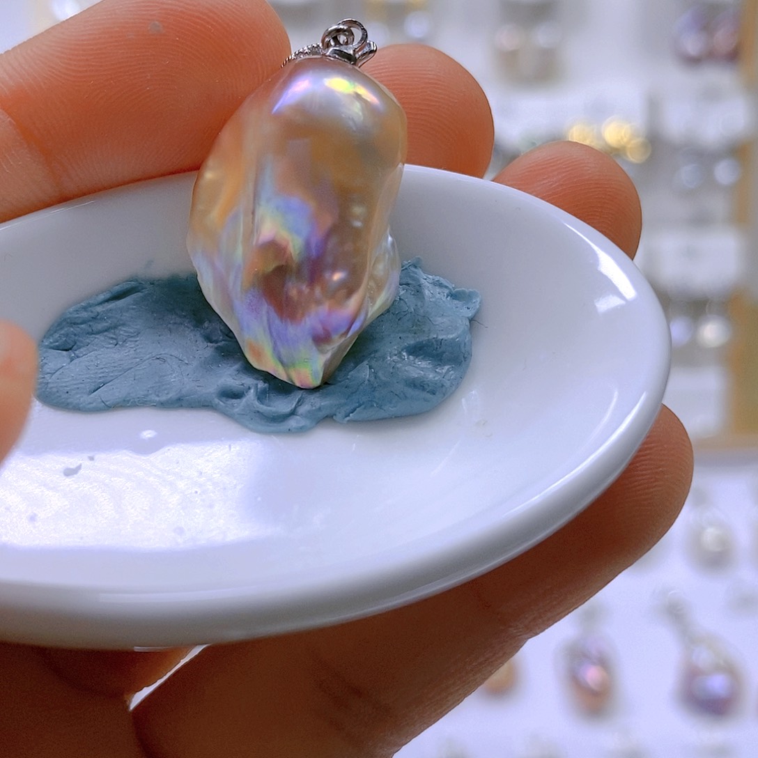 淡水珍珠颈饰合金