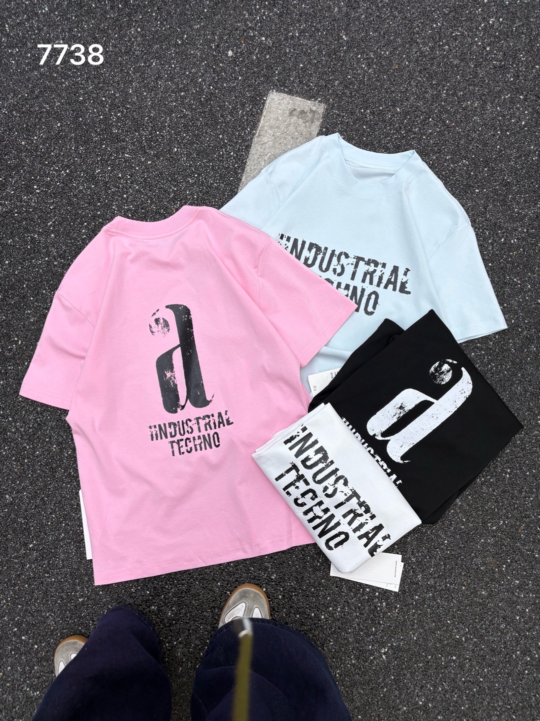 《粉色》小众设计时尚撤柜新款短T-7738