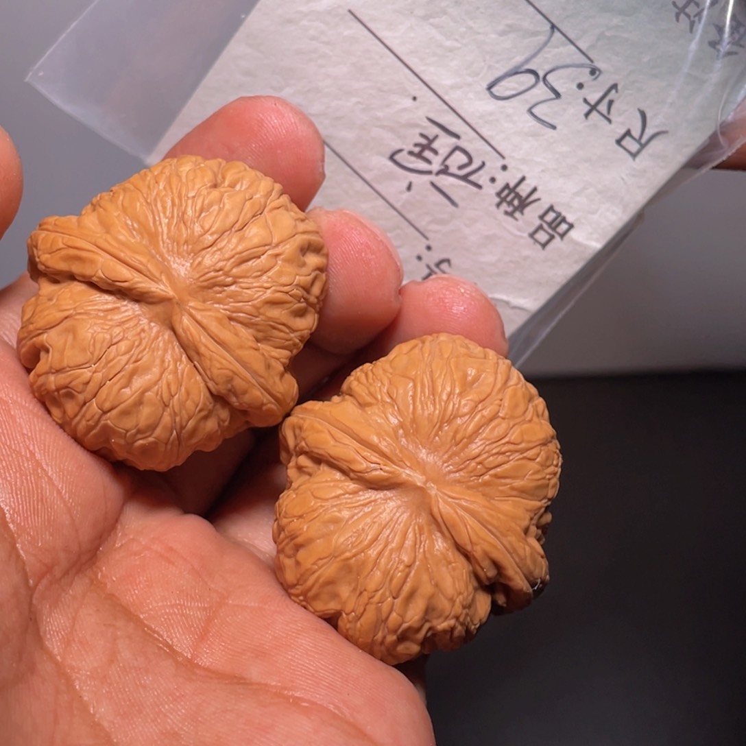 文玩核桃吊坠文玩核桃