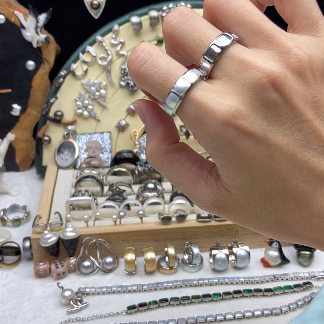 淡水珍珠钛钢画框九片戒14号