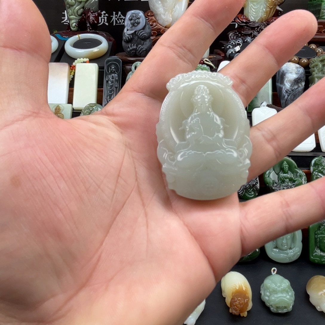 和田玉未镶嵌挂件