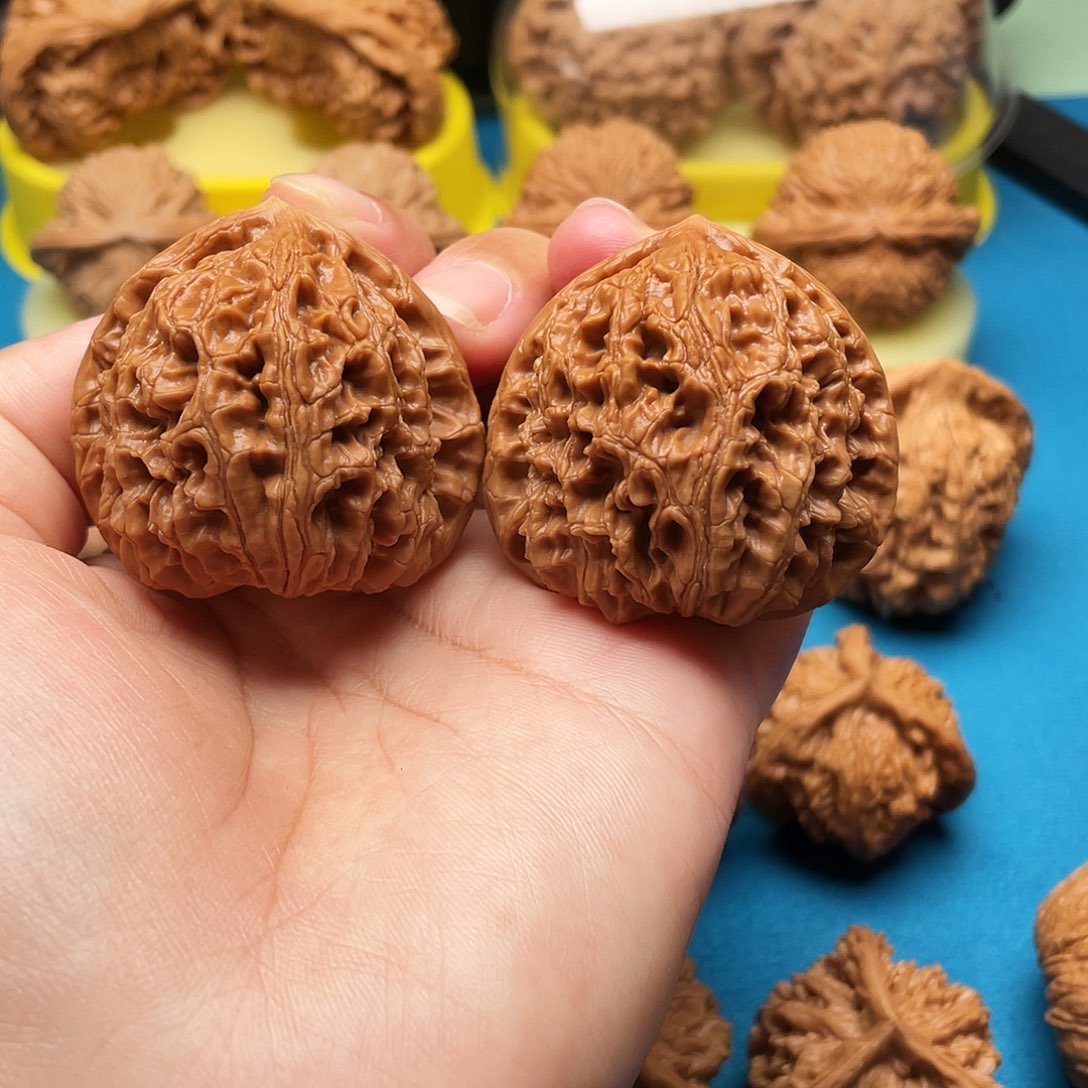 文玩核桃吊坠水龙纹43