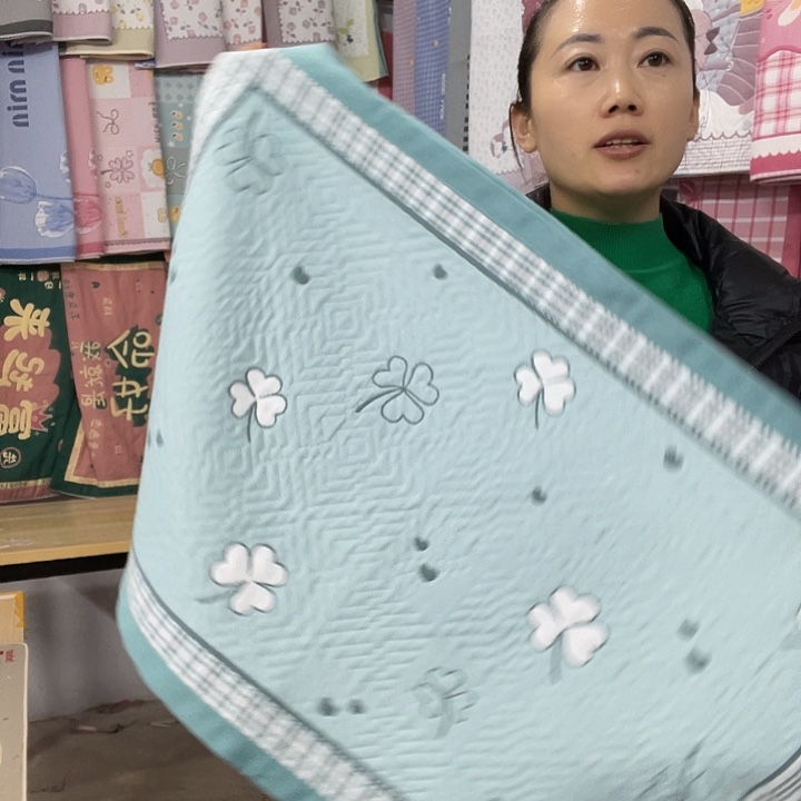 棉特价绿色四叶草