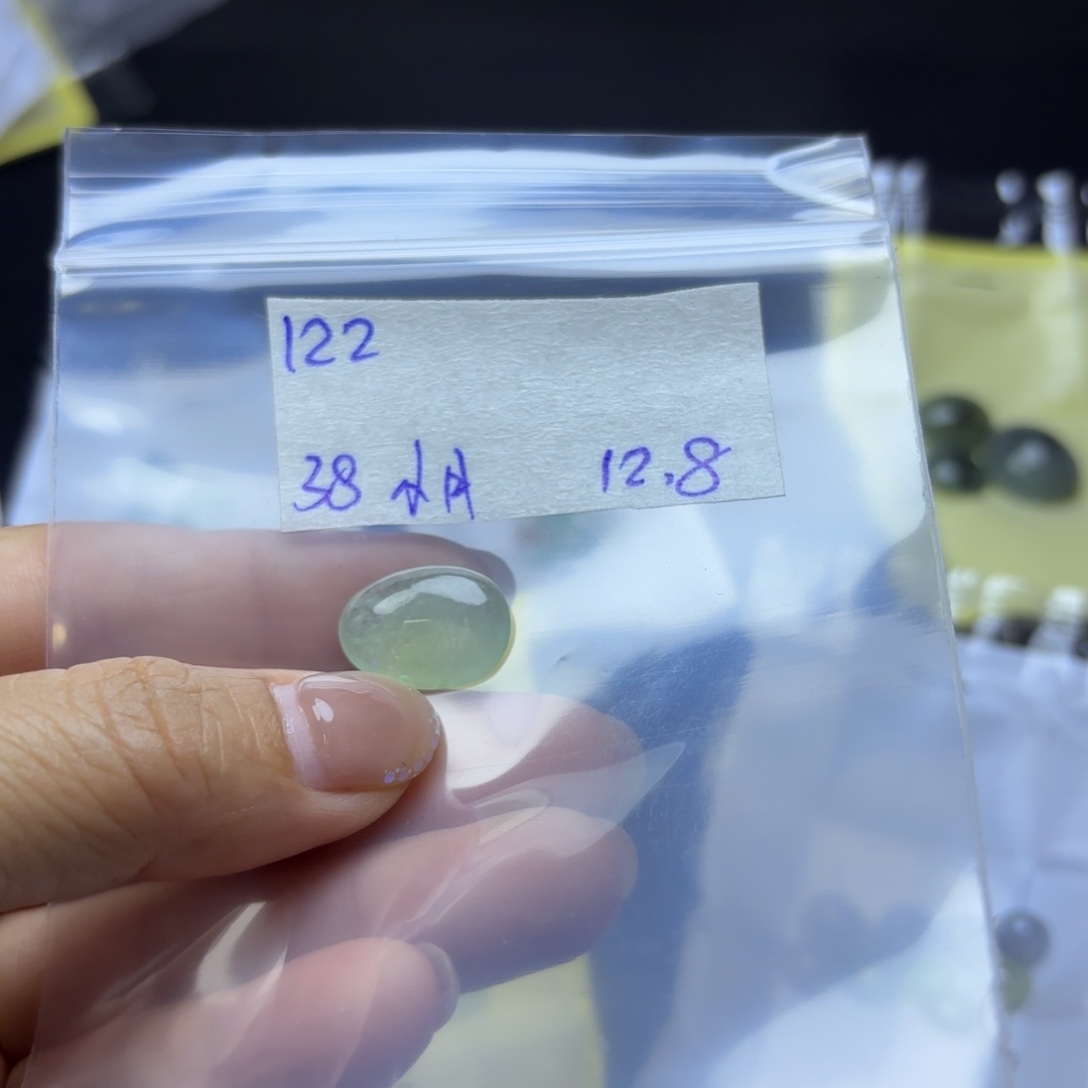 小***月定制翡翠未镶嵌不退