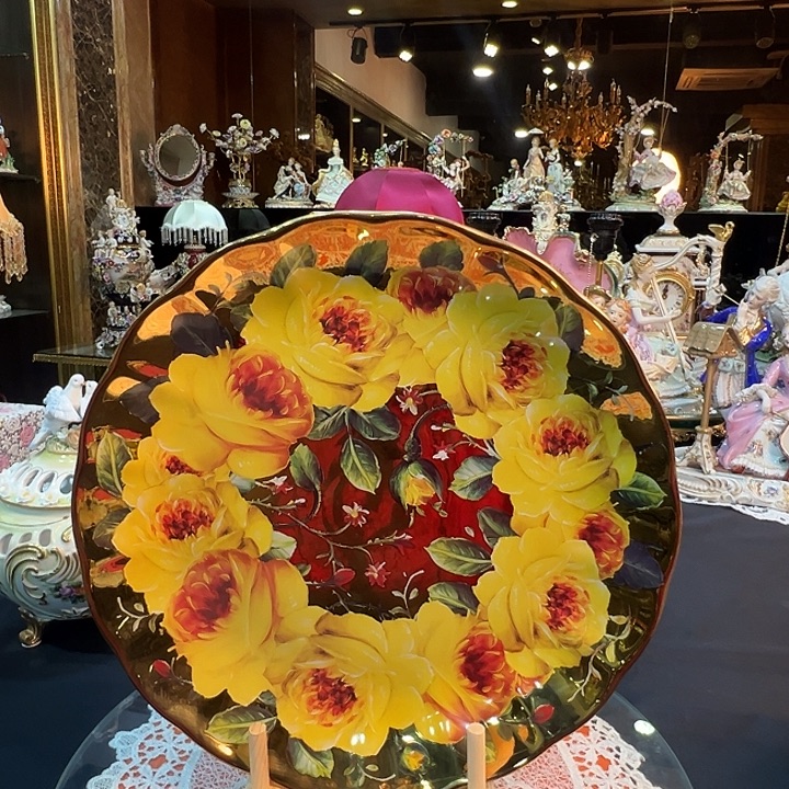 陶瓷镀金黄玫瑰赏盘 直径30厘米