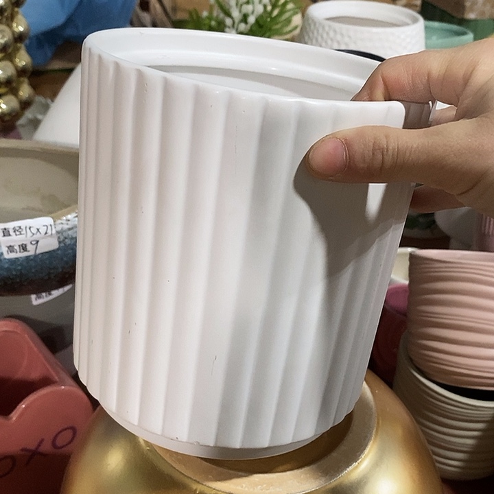 陶盆有孔 瑕疵针孔漏釉介意勿拍外口 16外高18