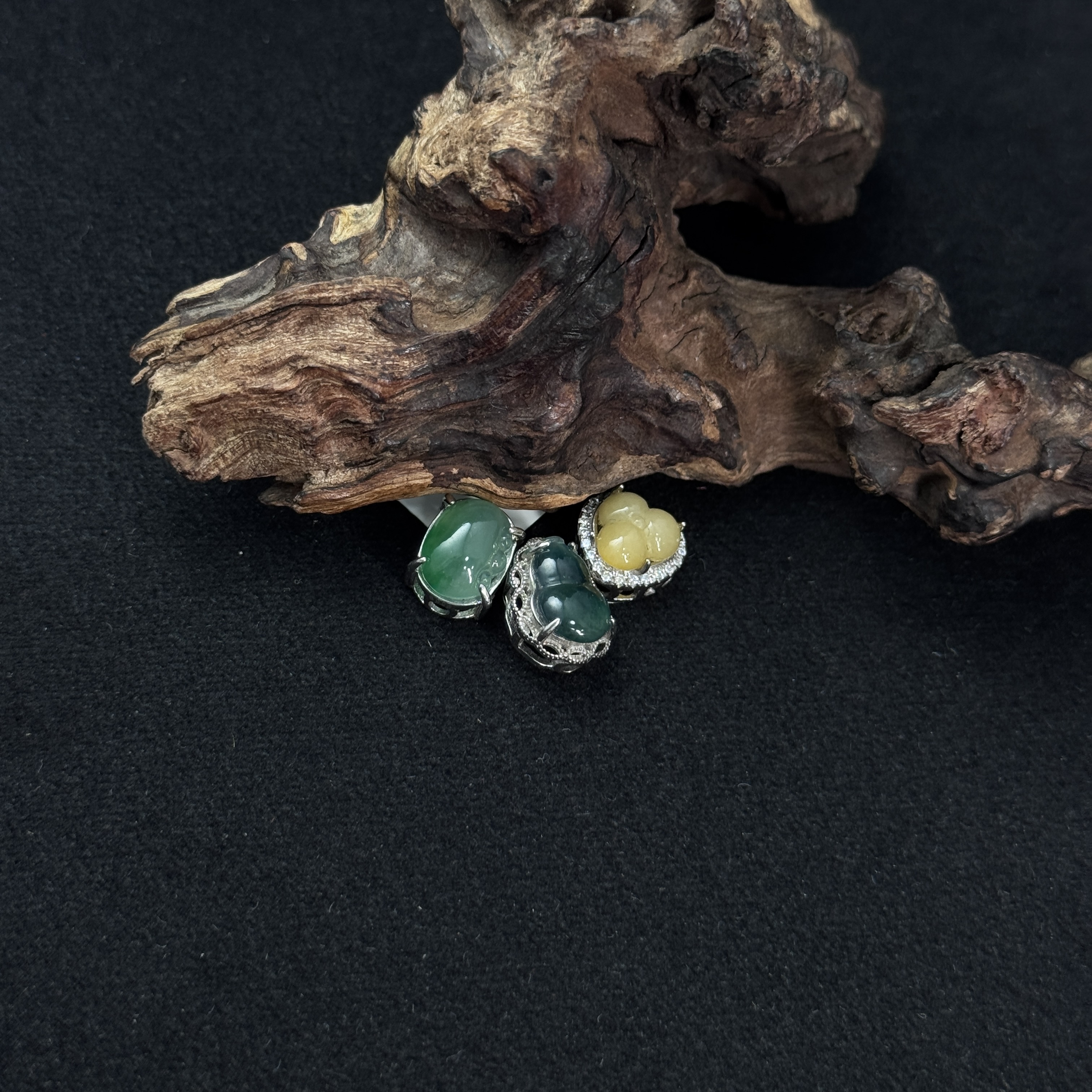 【诚翠拍品第一百一十四期午】翡翠44吊坠YQJC5031银