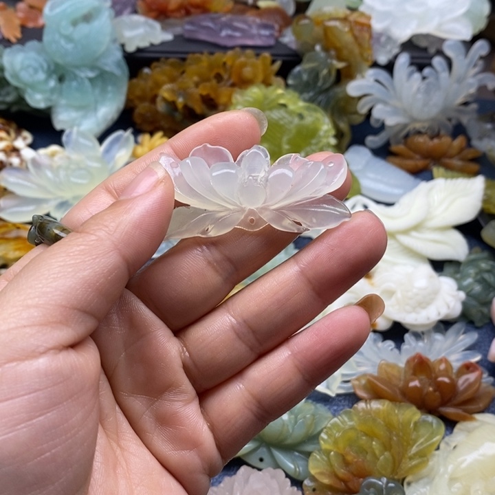 蛇纹石玉合金颈饰