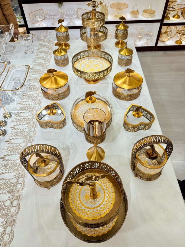 新疆节日摆件干果盘仿铜玻璃18头套装欧式高档轻奢风