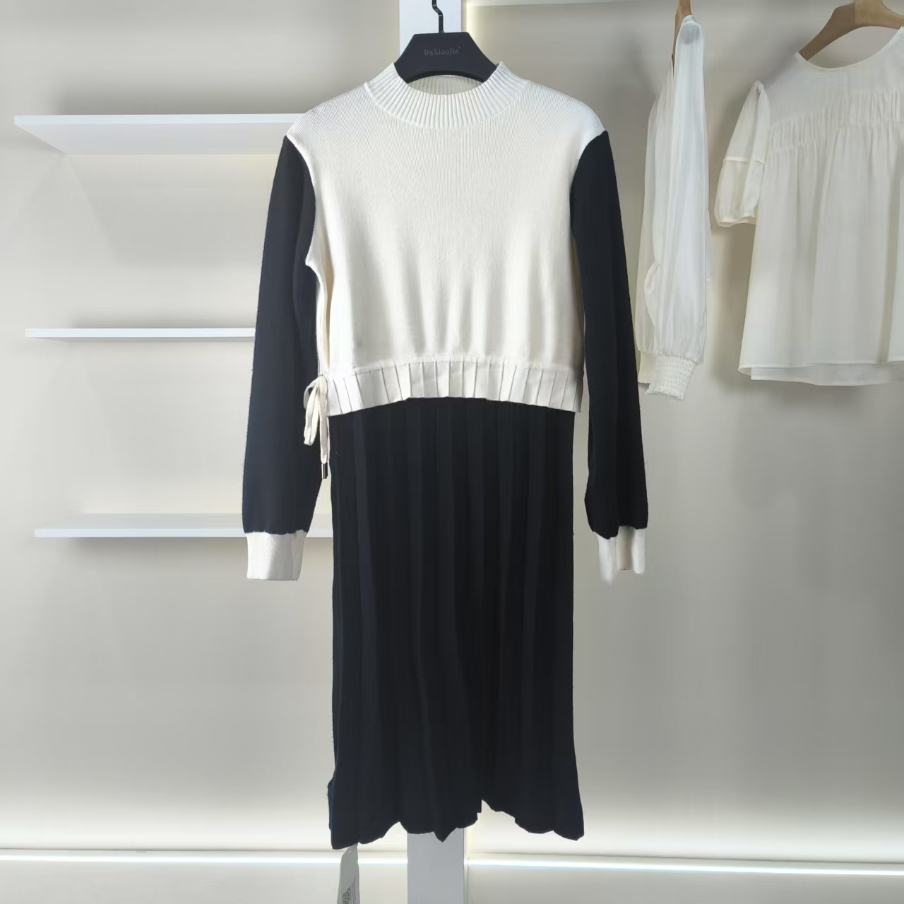 麦迪尚品【色】50406136 春秋针织假两件优雅连衣裙品牌撤柜女装