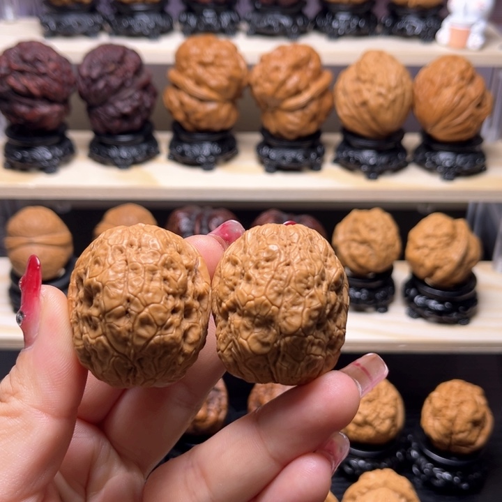 文玩核桃吊坠11w黄金蟾40尺