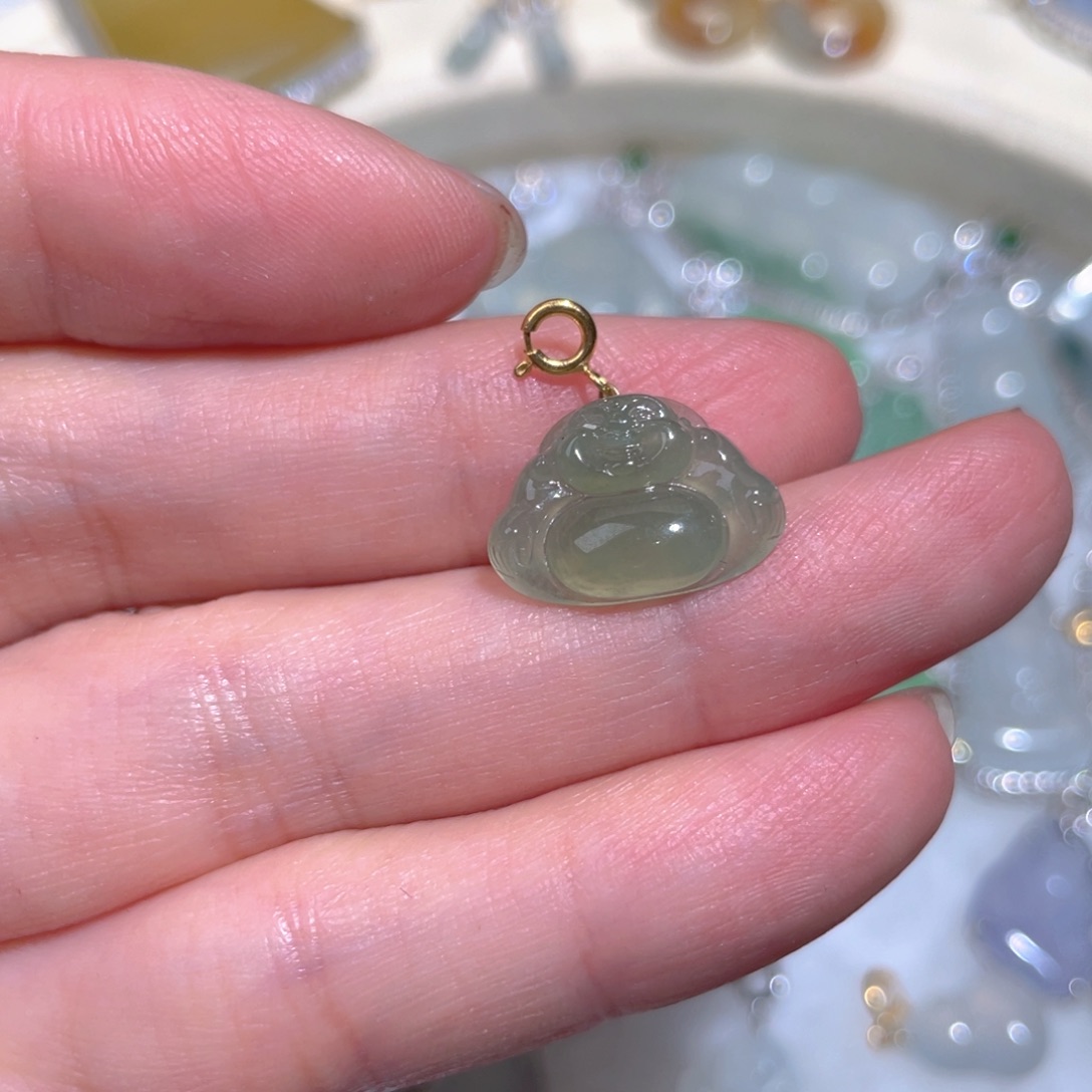 翡翠颈饰18K金镶嵌翡翠