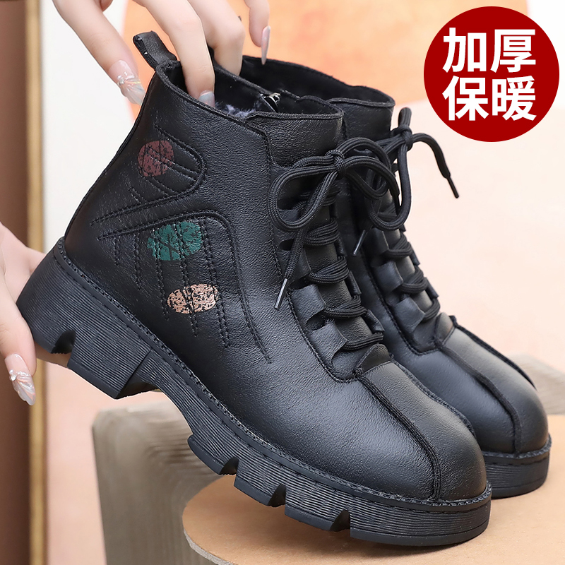 2025年冬老北京布鞋女加绒保暖妈妈鞋防滑软底时尚雪地靴中年棉鞋