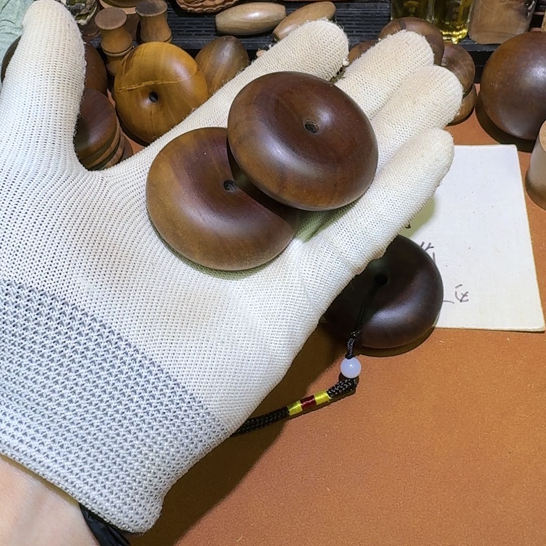 檀香木老山檀黑肉面包圈5×2