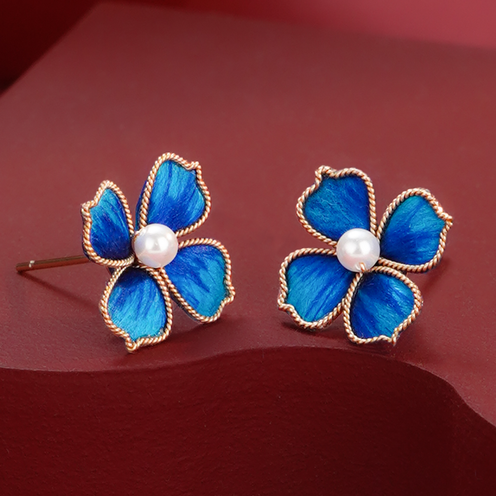 铜合金布艺耳饰 蓝色四叶草非遗绒花耳钉中式旗袍国风氛围感饰品