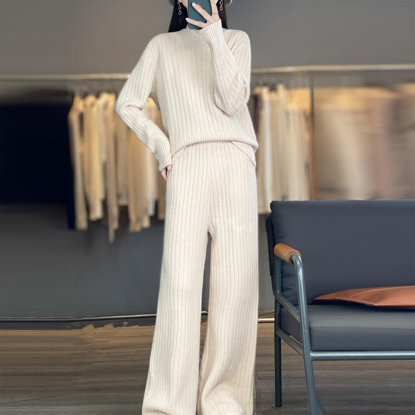 25新款100%美丽诺超细羊毛女款套装加厚针织衫街头风时尚套装时尚