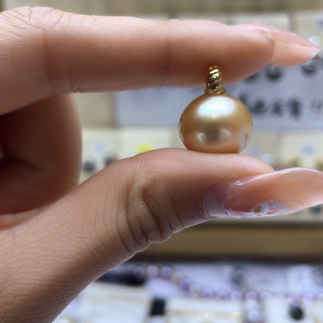 海水珍珠颈饰18K金镶嵌