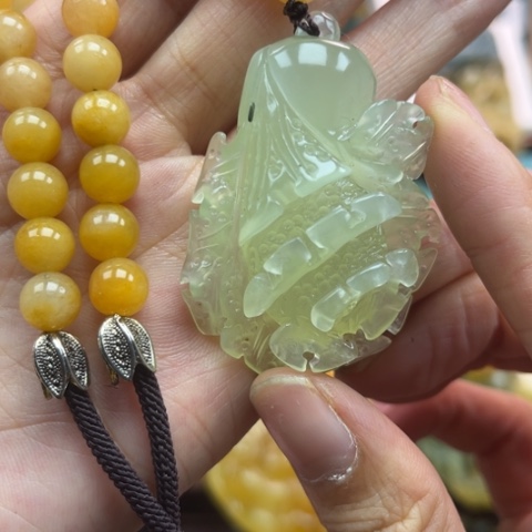 岫玉挂件未镶嵌挂件