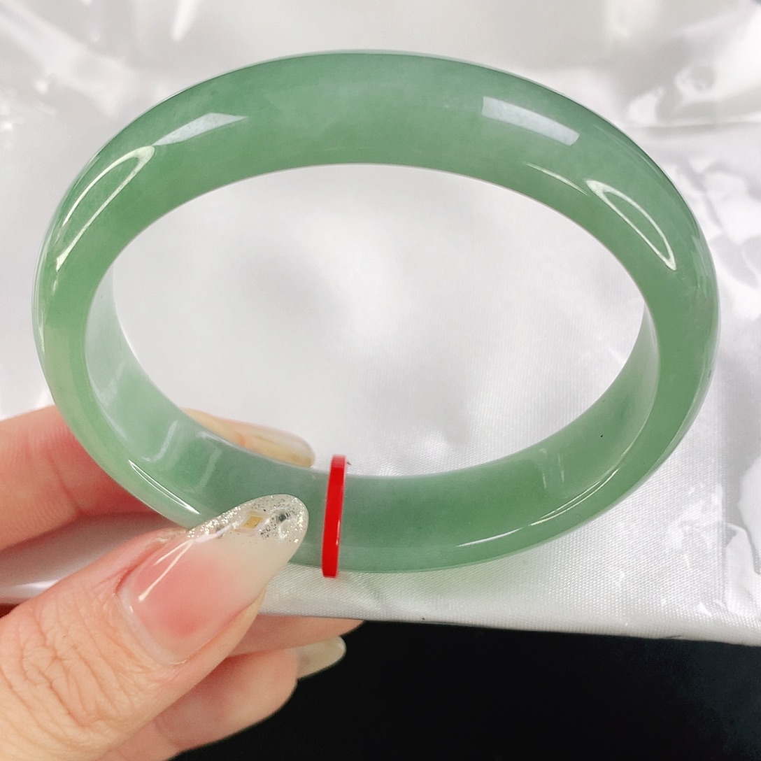 翡翠手镯未镶嵌0095翡翠