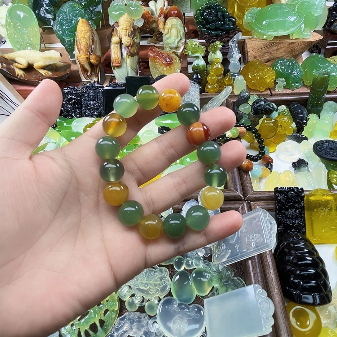 灿***烂岫玉未镶嵌吊坠(不含链)