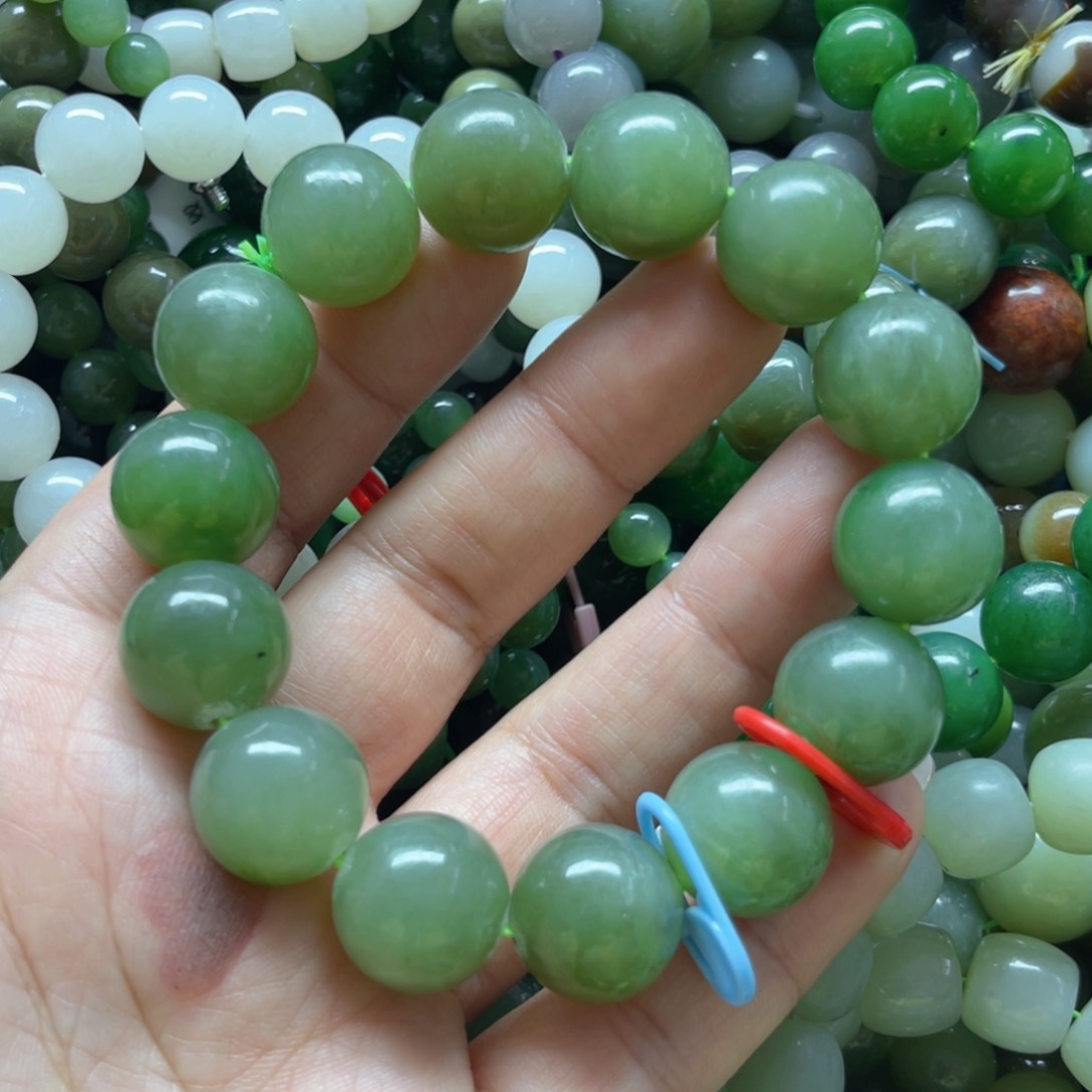 和田玉手链未镶嵌