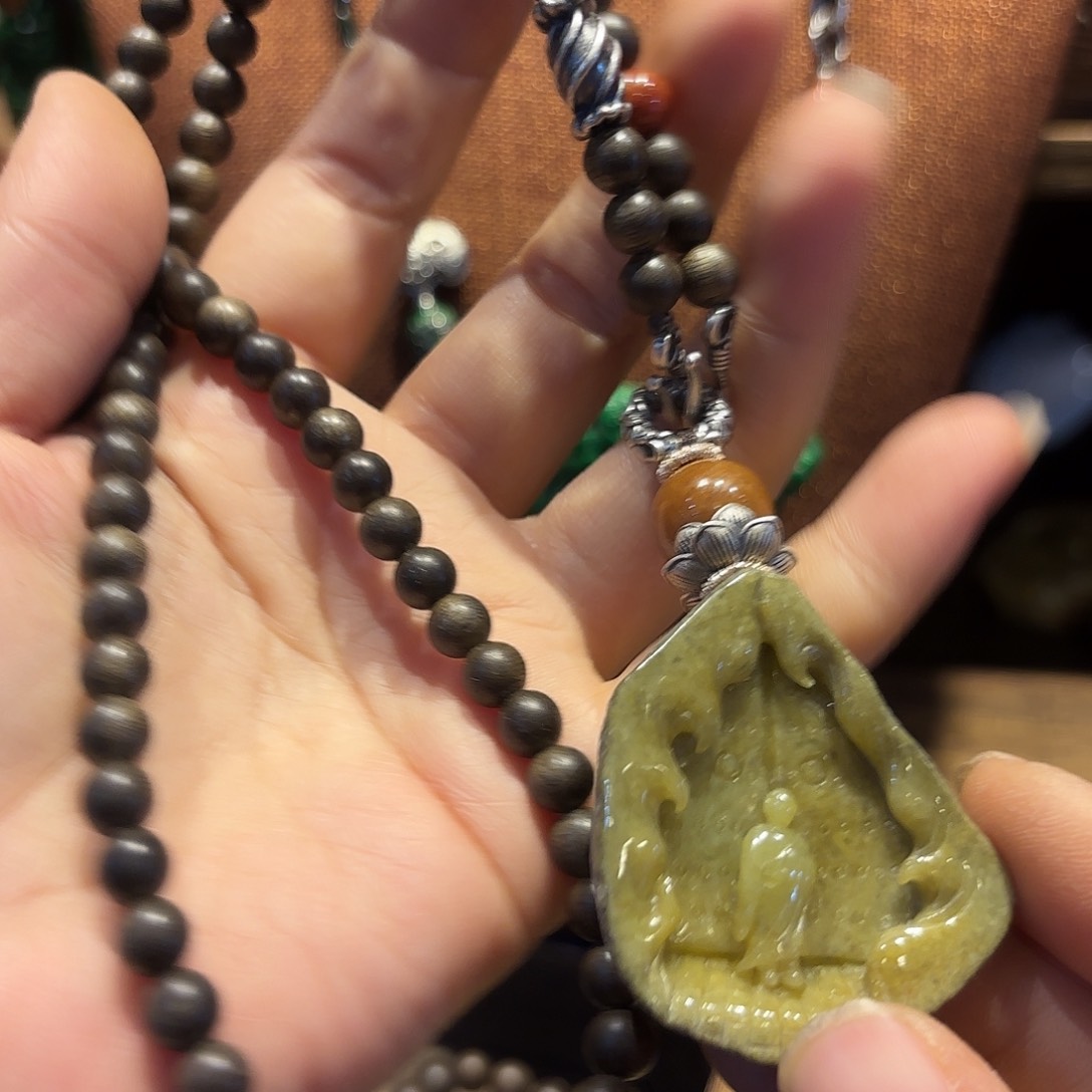 翡翠颈饰未镶嵌原创