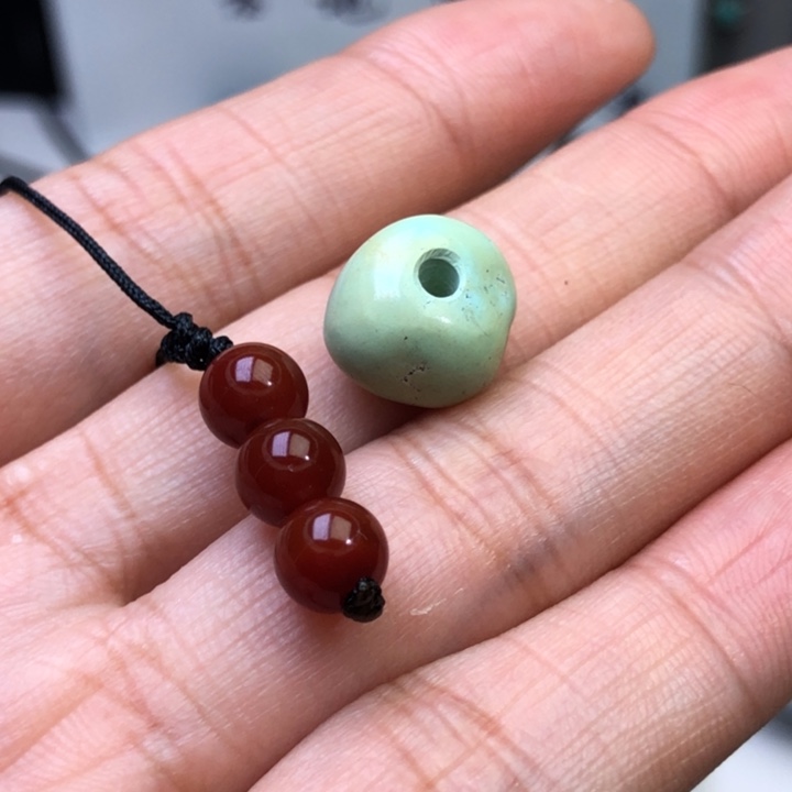 雨***吖南红玛瑙未镶嵌颈饰