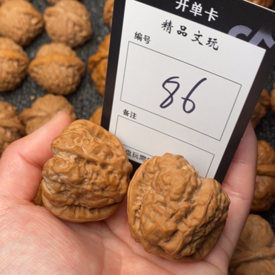 桃核吊坠特*的我是第一百个为