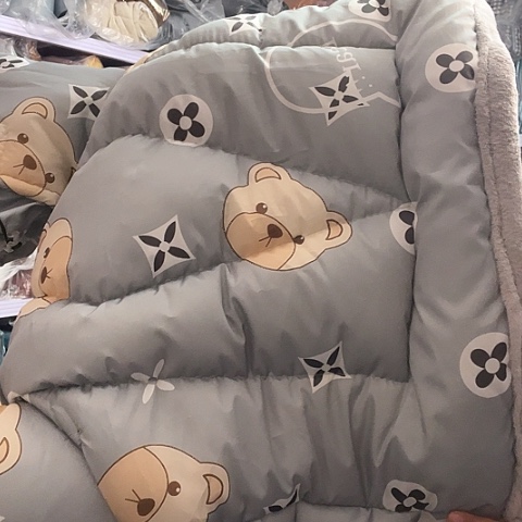 灰色小熊超厚微瑕特价