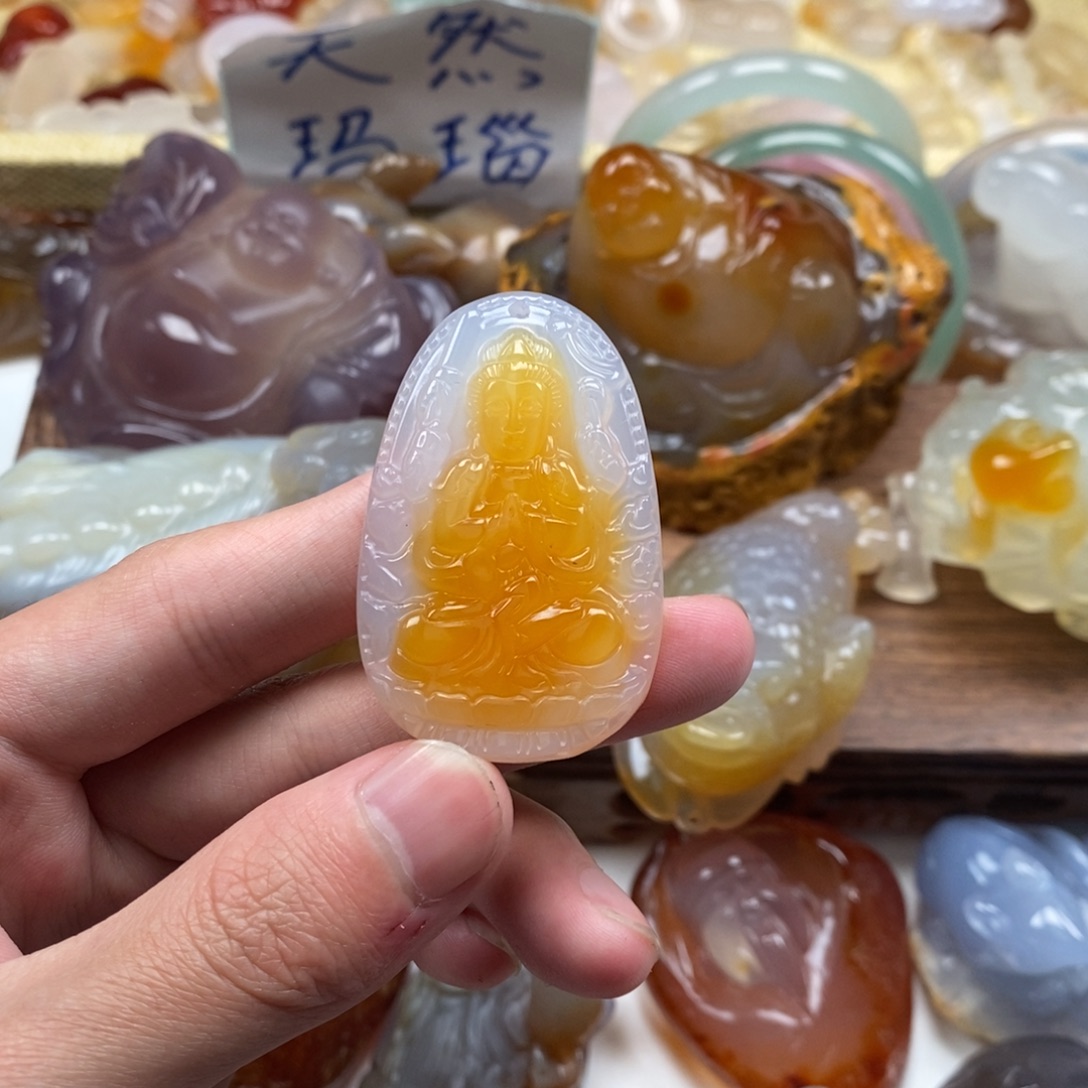 玛瑙/玉髓未镶嵌颈饰