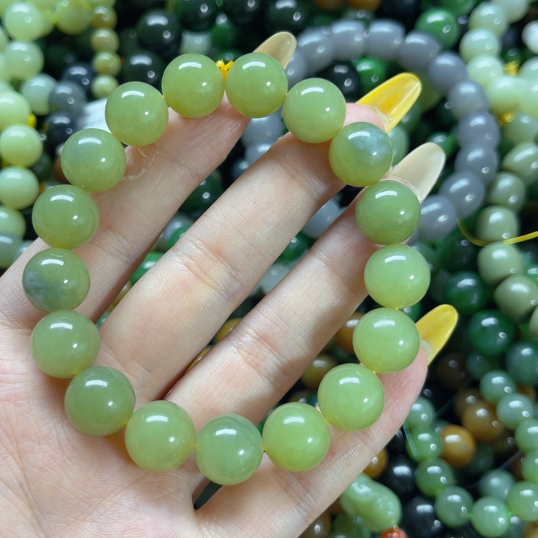 手串未镶嵌和田玉