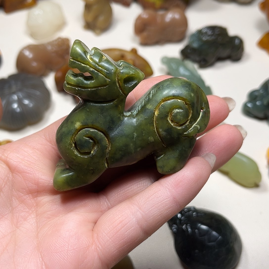 白玉菩提吊坠白玉菩提吊坠