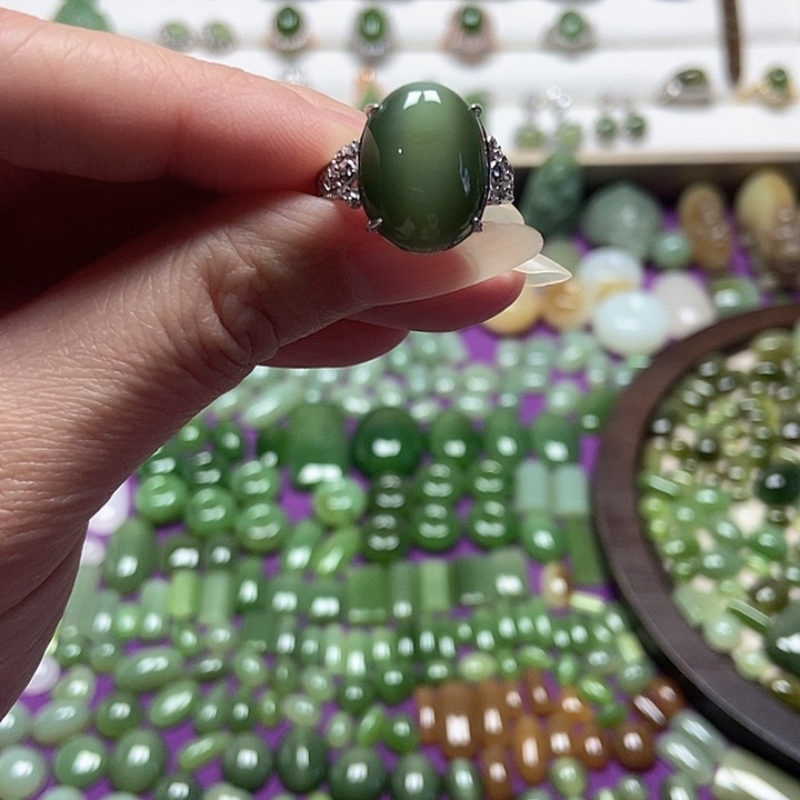 定制和田玉未镶嵌