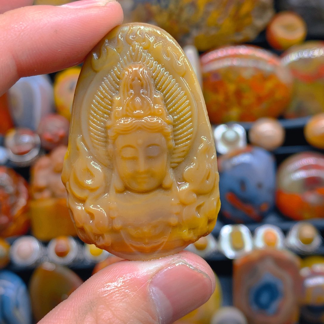 玛瑙/玉髓颈饰未镶嵌