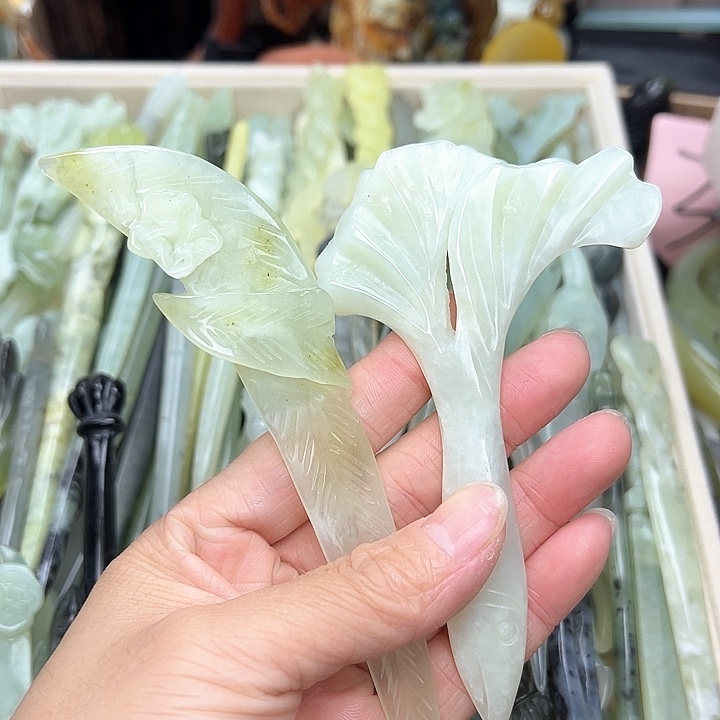 蛇纹石玉未镶嵌发簪