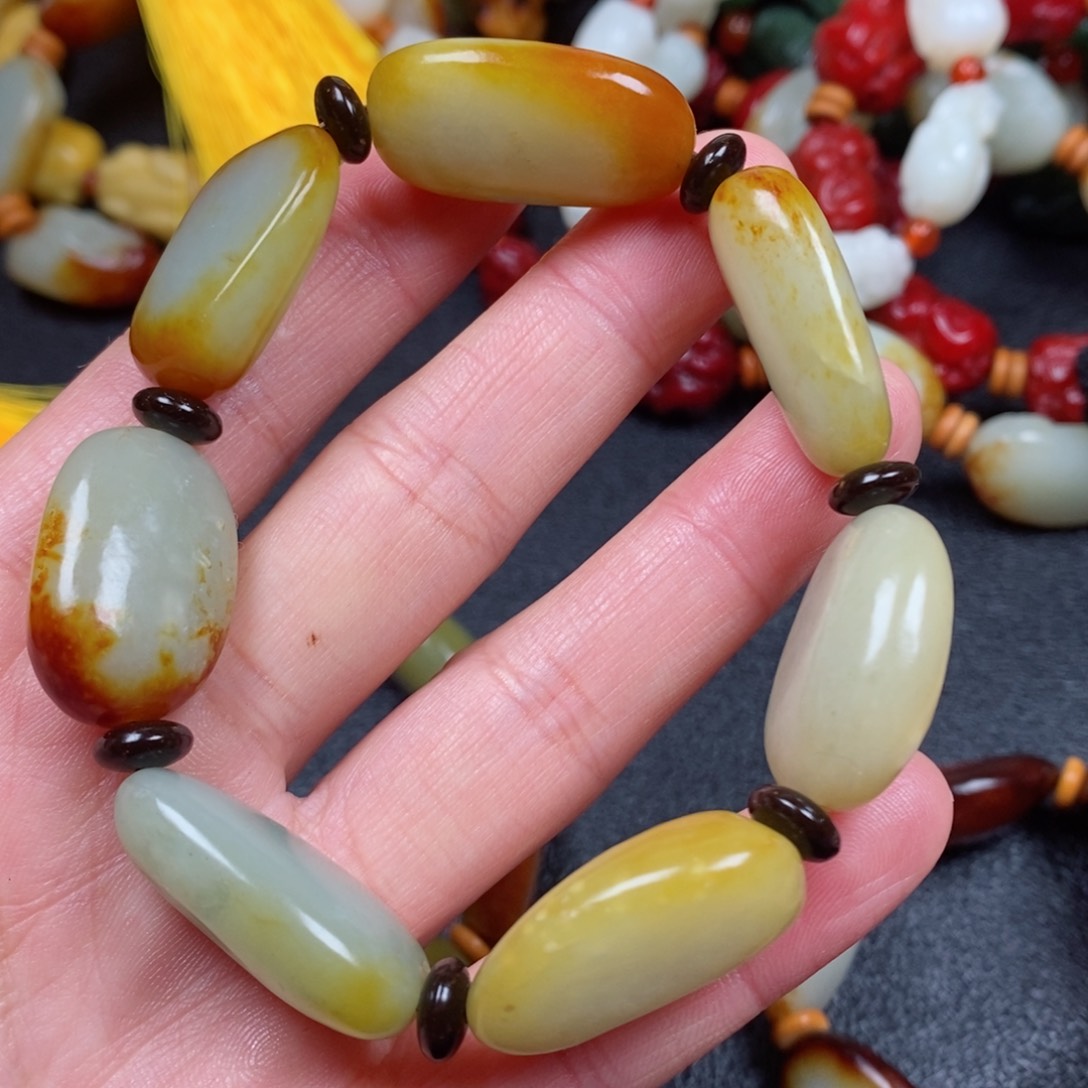 和田玉手链未镶嵌